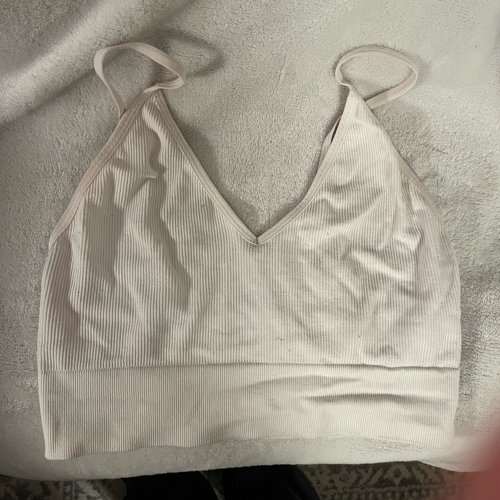 White crop top tank